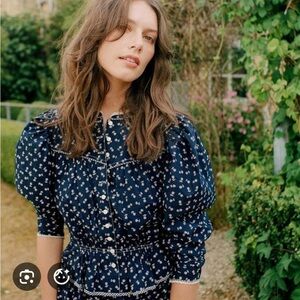 Dôen Amelia top in navy blue calico cotton